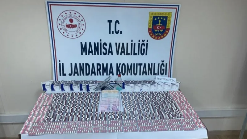 Uyuşturucu ile yakalanan 3 şüpheli gözaltına alındı