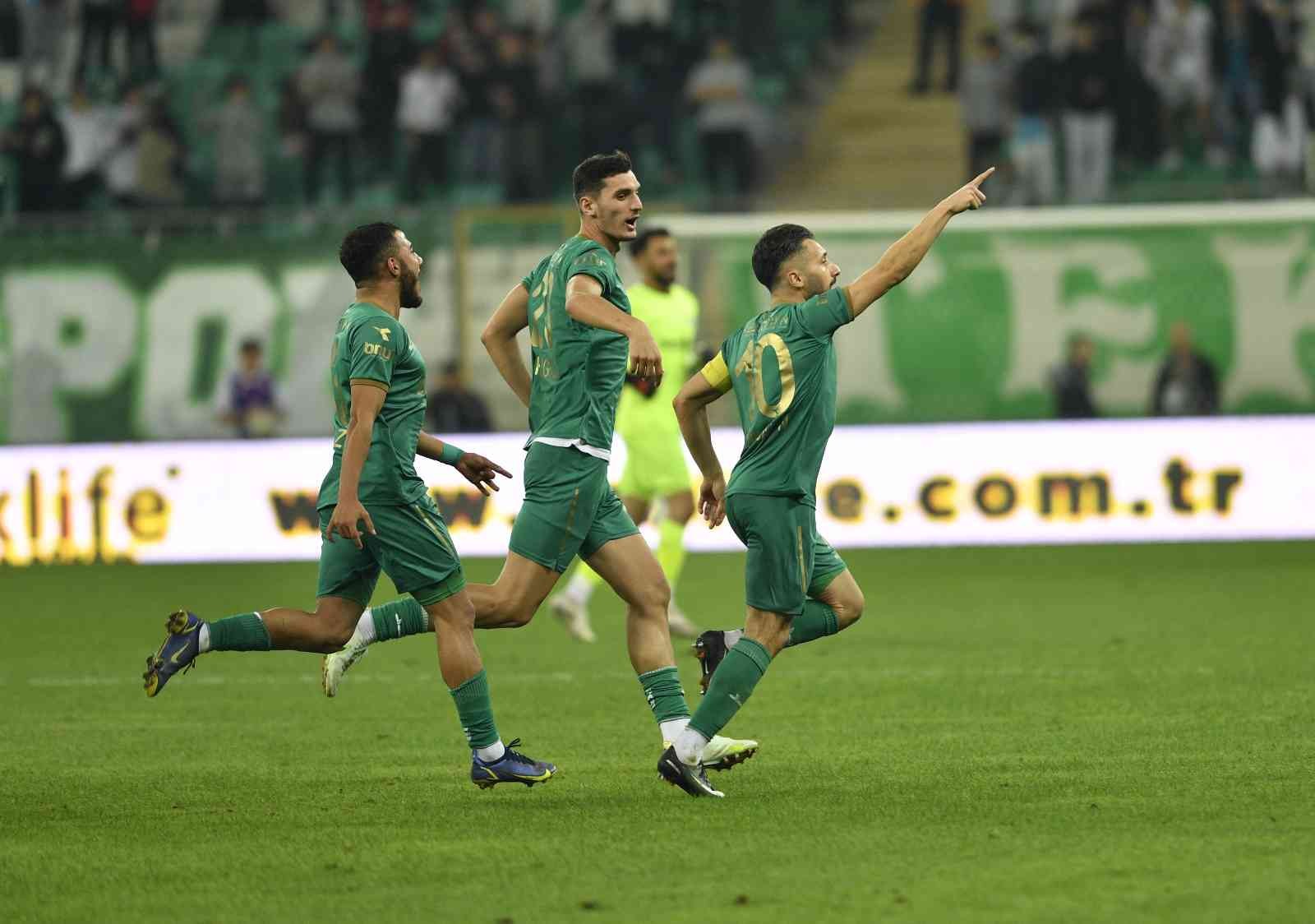 Bursaspor deplasmanda Bayburt Özel İdare Spor’la karşılaşacak