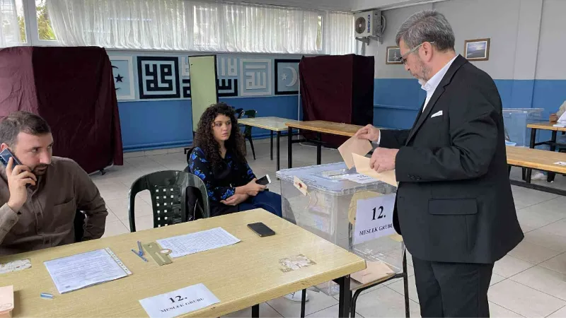 Sinop TSO seçiminde Salim Akbaş güven tazeledi