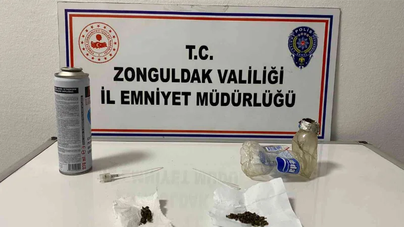 Uyuşturucudan 5 kişiye gözaltı