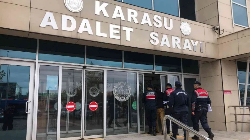 24 ayrı suçtan aranan zanlı lokantada yakalandı