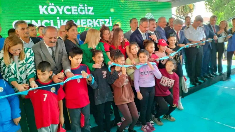 Köyceğiz Gençlik Merkezi ve Spor Salonu açıldı