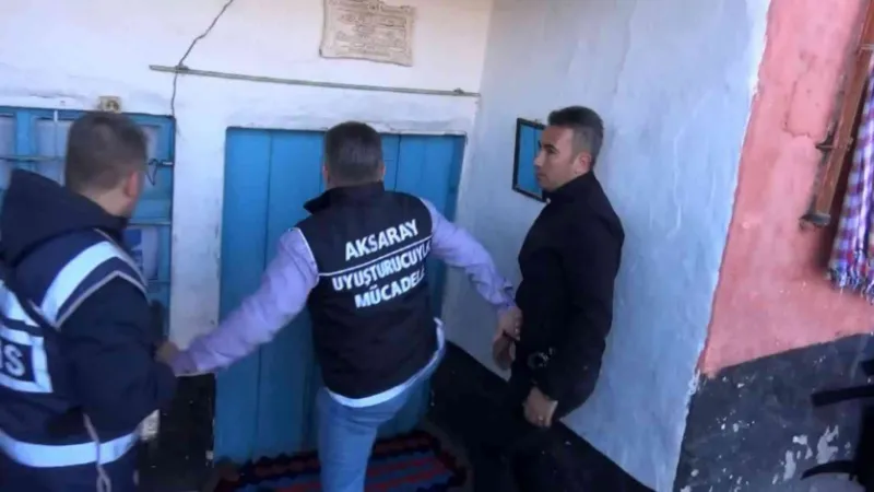Aranan 35 şahıs operasyonlarla yakalandı: 11 tutuklama