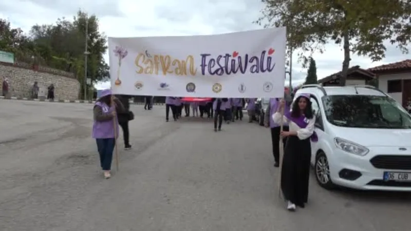 Safran Hasadı Festivali’nin 6’ncısı kortej yürüyüşü ile başladı