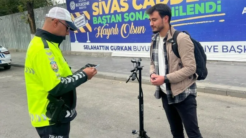 Malatya’da elektrikli scooter denetimi