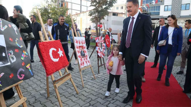 Miniklerin Cumhuriyet coşkusu