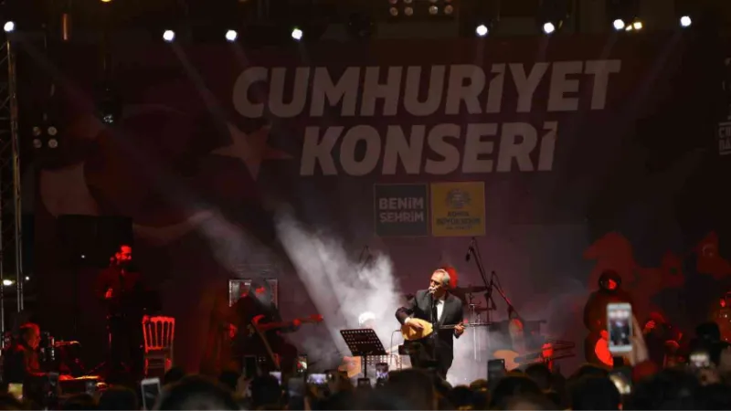 Konya Büyükşehir Akşehir ve Ereğli’de Cumhuriyet Konserleri düzenledi
