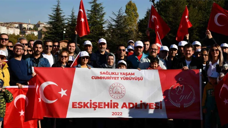 Adliye çalışanları ’Cumhuriyet Yürüyüşü’nde buluştu