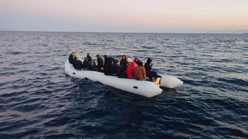 Yunanistan’ın ölüme ittiği 78 göçmen kurtarıldı