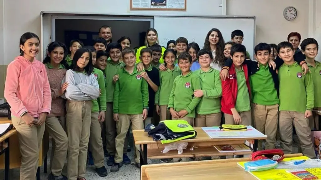 Erzincan’da öğrenci ve öğretmenlere suçtan korunma yöntemleri anlatılıyor