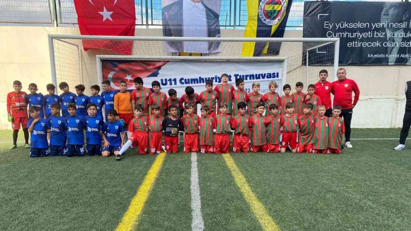 1308 Osmaneli Belediyespor ’U-11 Cumhuriyet Turnuvası’a katıldı