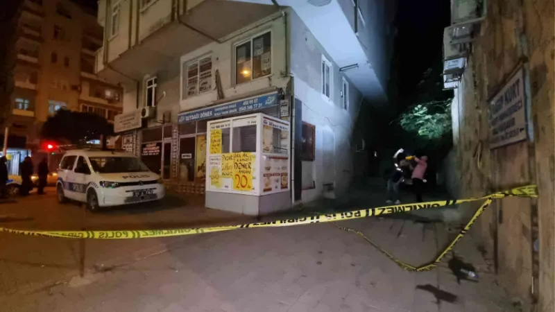 Adana’da 6’ncı kattan düşen 3 yaşındaki çocuk hayatını kaybetti
