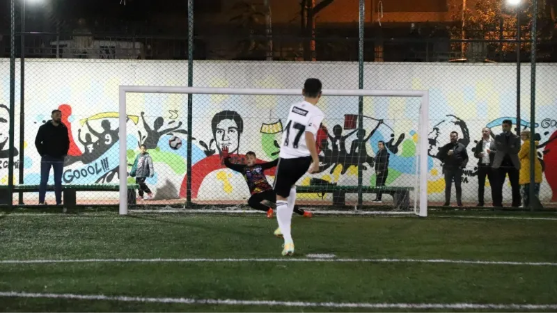 Kartal’da düzenlenen uluslararası futbol turnuvası sona erdi