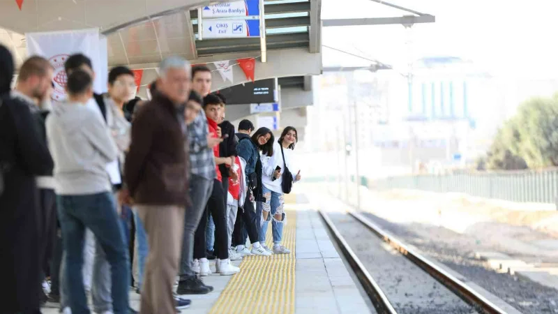 Gaziray ilk gününde yoğun ilgi gördü