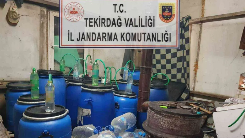 Tekirdağ’da 2 bin 180 litre sahte içki ele geçirildi