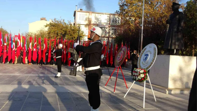 Çanakkale’de Atatürk ölümünün 84. yılında anıldı