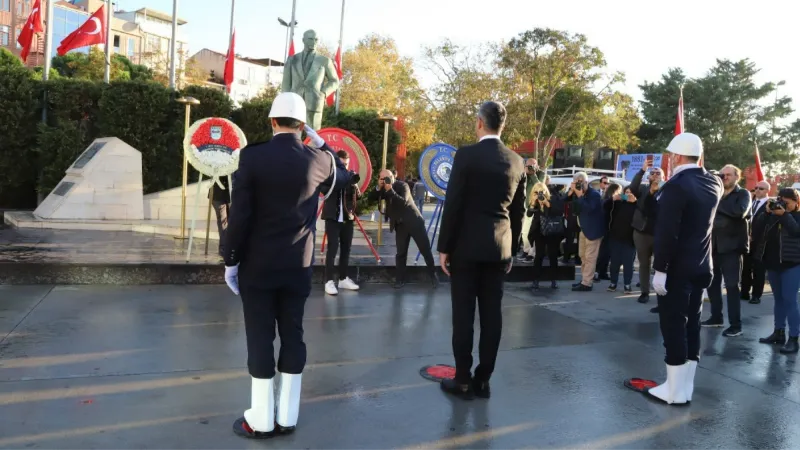 Ulu önder Atatürk 10 Kasım’da özlem ve minnetle Kartal’da anıldı