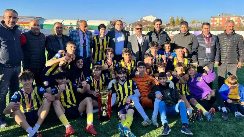 BC Group U-18 Ligi Şampiyonu Ağrı 1970 Spor oldu