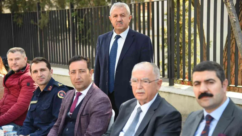 Manisa Büyükşehir Belediyesi kahramanları unutmadı