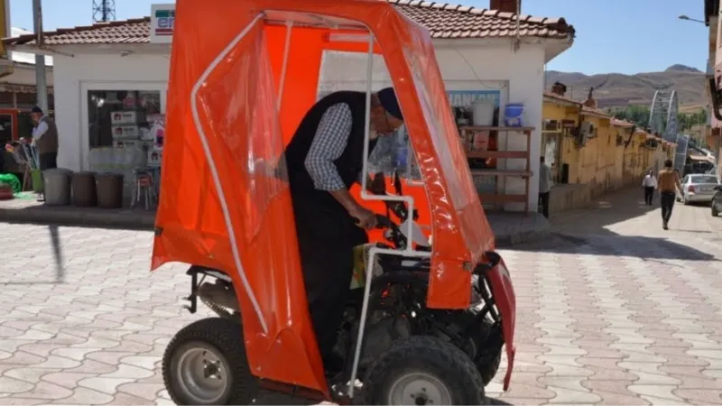 86 yaşındaki ATV tutkunu Turan dede motoruna gözü gibi bakıyor