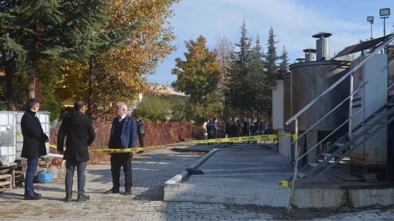 Merzifon’da işçiler yağ fabrikasında kuyuya düştü: 6 işçi hastaneye kaldırıldı