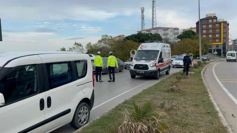 Sinop’ta otomobilin çarptığı yaya yaralandı