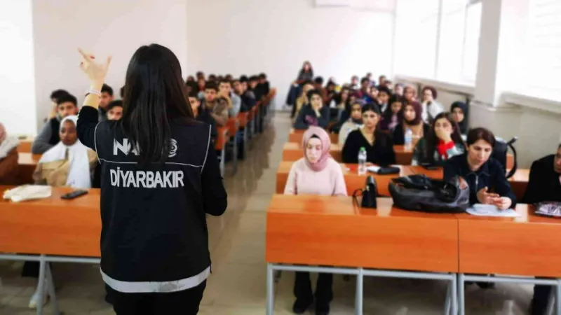 Diyarbakır’da 3 bin 72 vatandaşa uyuşturucuyla mücadele eğitimi