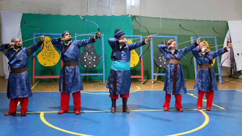 Erzincan’da Geleneksel Türk Okçuluğu yaşatılmaya devam ediyor