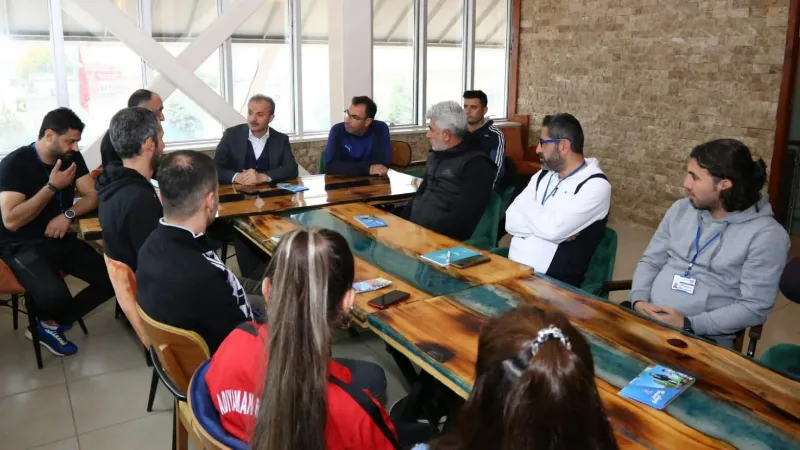 Başkan Kılınç, kış spor okulları hakkında bilgi aldı