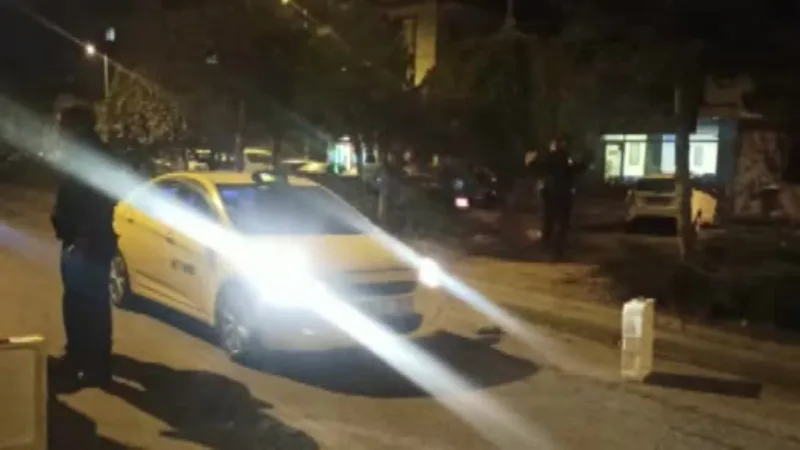 Ankara’da araçtan sıkılan kurşunlar çevredeki dükkanlara isabet etti