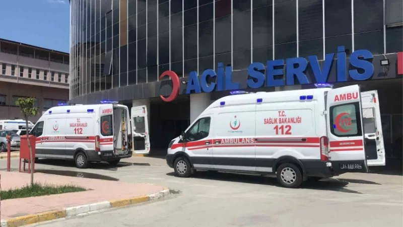 Erzincan’da 27 gün önce inşaattan düşen genç öldü