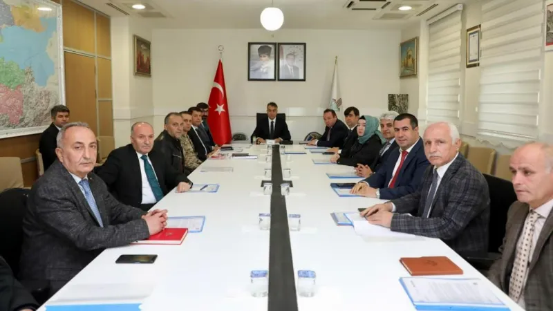 Bitlis’te kış mevsimi öncesi güvenlik toplantısı yapıldı