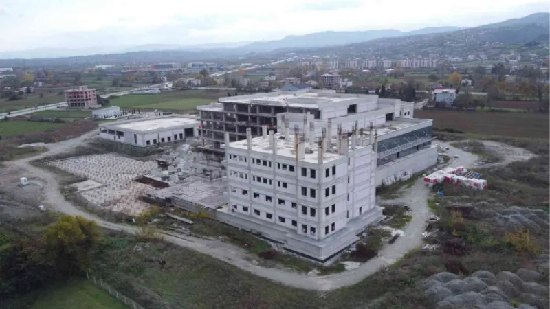 Tekkeköy Devlet Hastanesi 2024’te hasta kabulüne başlıyor