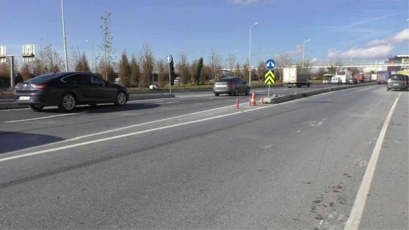 Sultangazi’de İBB’nin yanlış yol çalışması kazaları da beraberinde getirdi