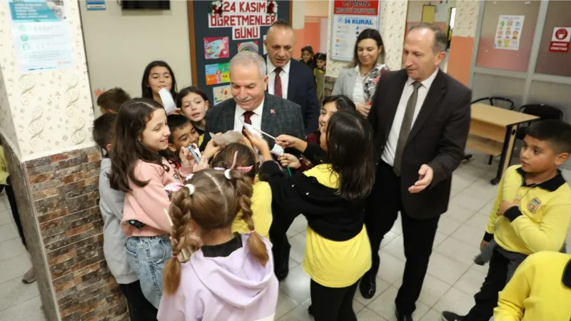 İlkadım Belediyesi öğretmenleri unutmadı