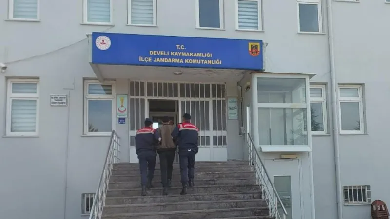 Yurda kaçak yollarla giren PKK’lı yakalandı