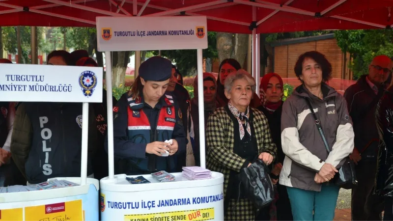 Turgutlu’da kadına yönelik şiddete karşı farkındalık etkinliği