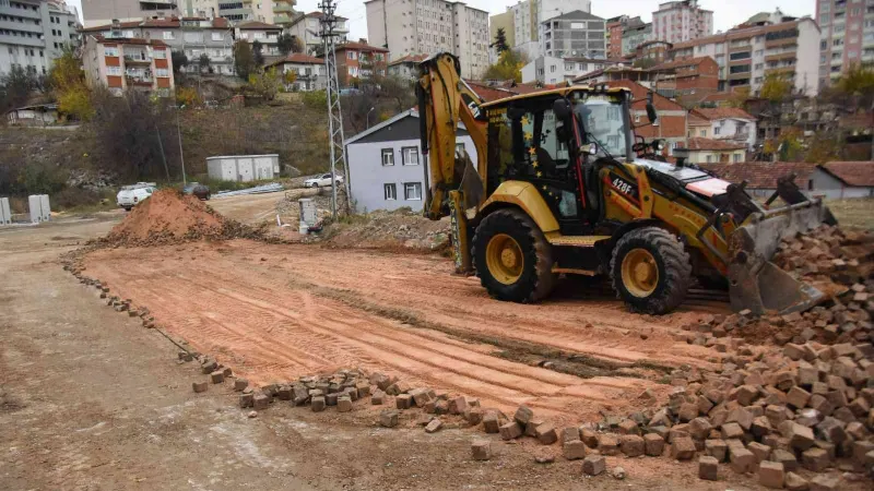 Şeyh Edebali Türbesi yolu çalışmaları devam ediyor