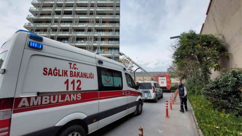 Bahçelievler’de korkutan yangın: 1 kişi dumandan etkilendi