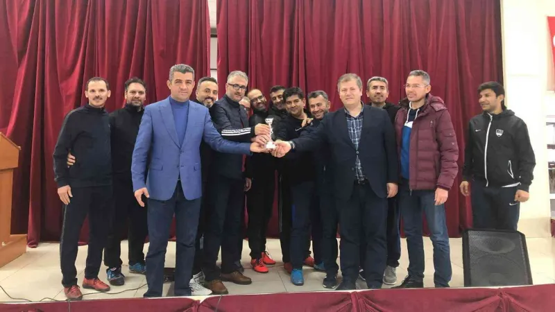 İlk ve son mezunlar geleneksel pilav gününde buluştu