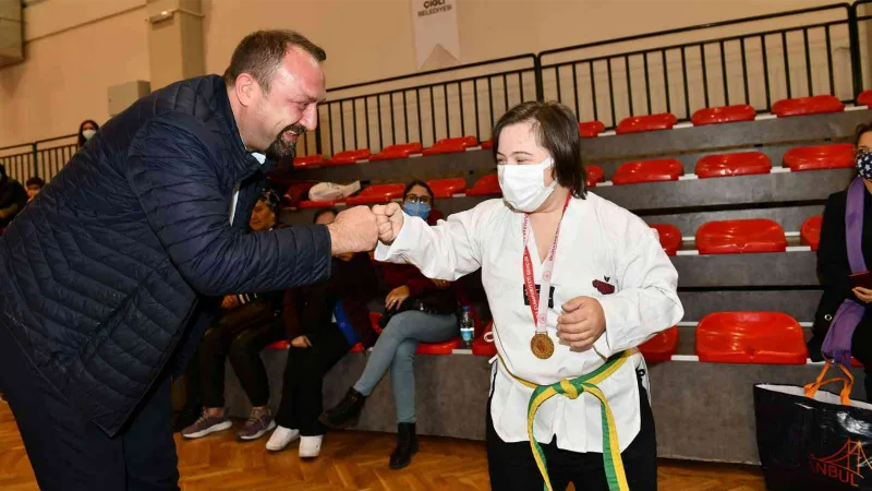 Çiğli Belediyesinin “engelsiz yaşam” mücadelesi sürüyor