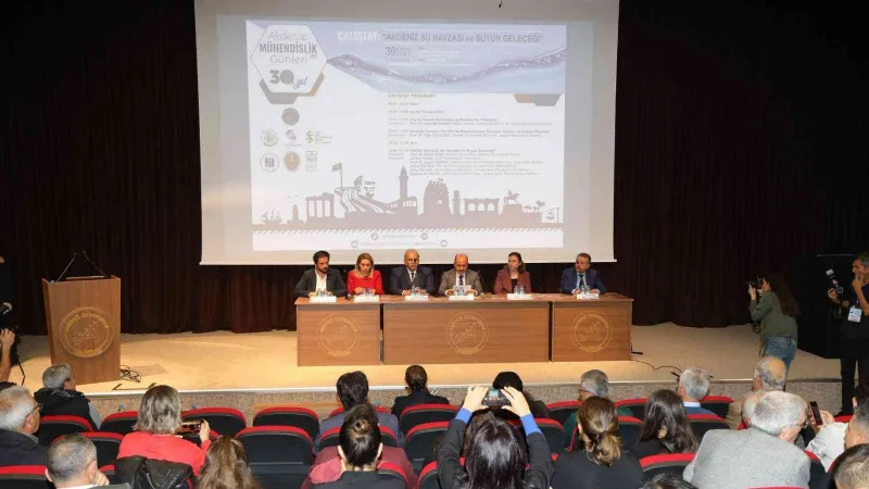 Akdeniz Üniversitesi’nde Akdeniz Su Havzası ve Suyun Geleceği Çalıştayı