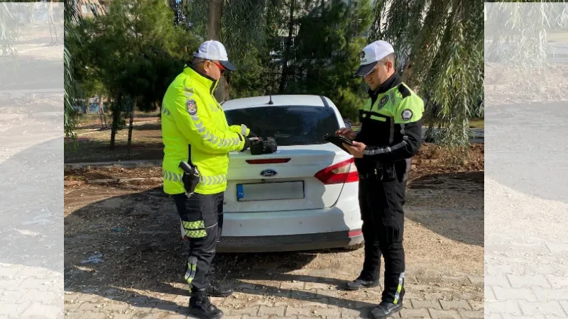 Ambulansa yol vermeyen sürücüye cezai işlem