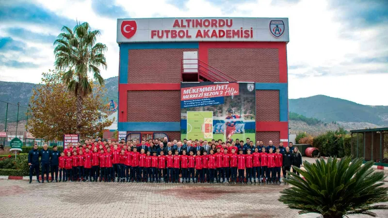 Altınordu’nun gençleri devlerle karşılaşacak