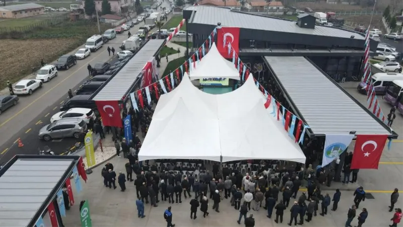 8 milyonluk ilçe terminali hizmete açıldı