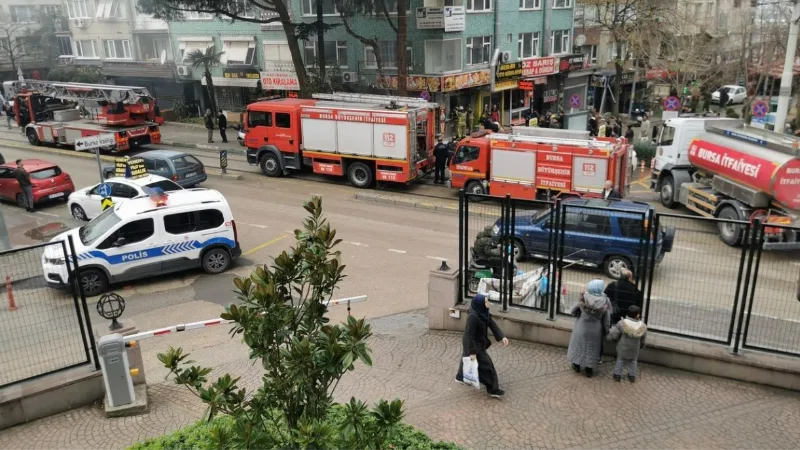 Bursa’da seyir halindeki motosiklet alev topuna döndü