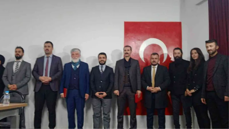 Özalp ilçesinde ‘Tarih ve Hafıza’ konulu konferans