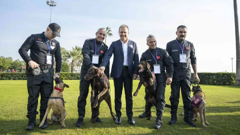 Mersin’de ’Köpekli Arama Kurtarma Çalıştayı’ başladı