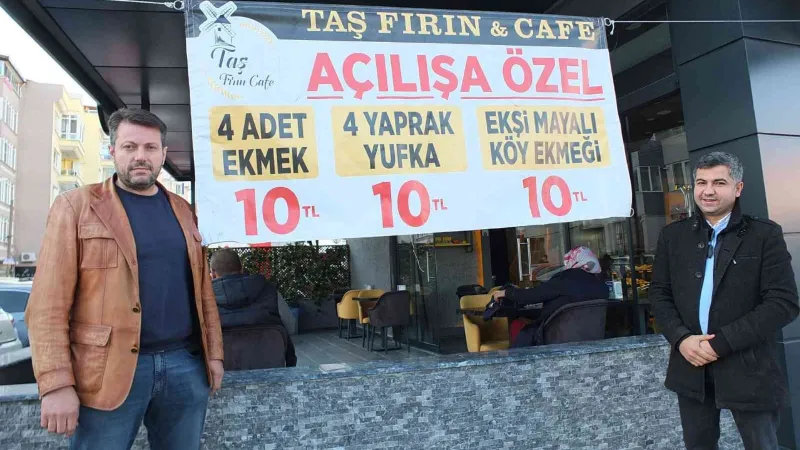 Burhaniyeli fırıncı ekmeği yarı fiyatına indirdi