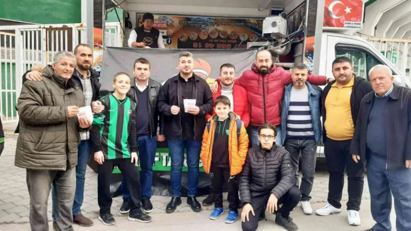 Denizlispor taraftarından lokma hayrı